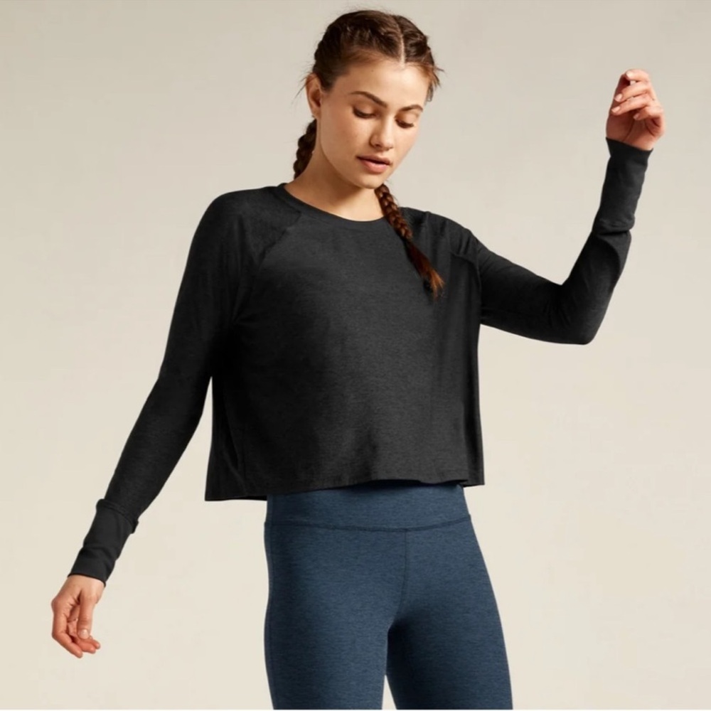 Beyond Yoga Women's Featherweight Black Long Sleeve Top